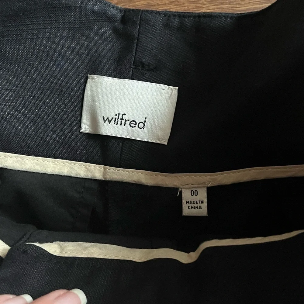 High Waisted Belted Dressy Shorts - Picture 4 of 10